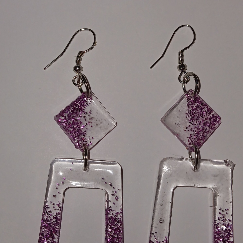 Long Earrings - Picture 3 of 4